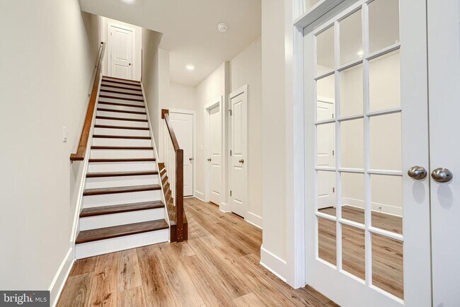 Foto del edificio - 2603 Light St