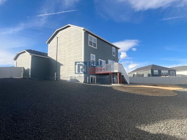 Building Photo - 8280 Falling Rock Dr