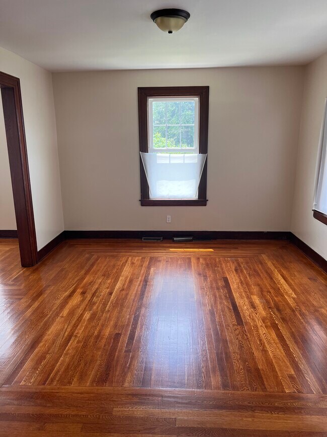 Foto del edificio - 423 Middletown Ave