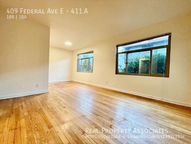 Building Photo - Amazing N. Capitol Hill Location 1 Bed/1Ba...