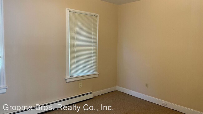 Building Photo - 2 br, 1 bath House - 838 Azalea Avenue