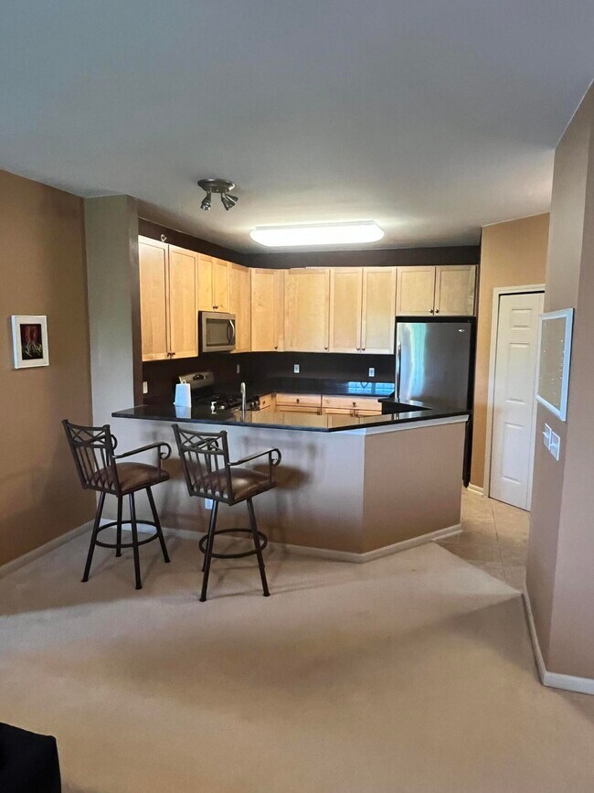 Building Photo - 859 E Summerfield Glen Cir