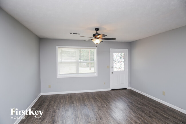 Building Photo - 304 Thomas Dorsey Dr