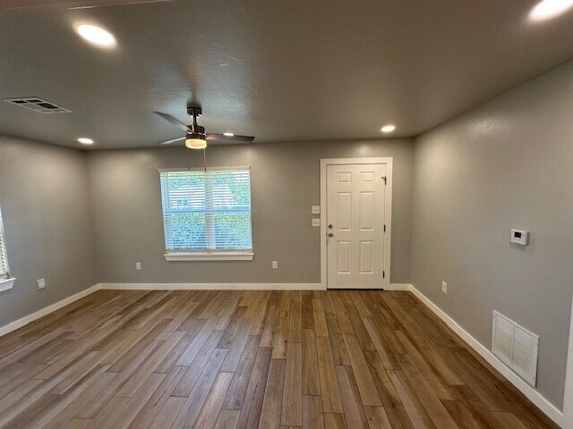 Foto del edificio - 6808 NW 36th St