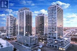 Building Photo - 27 Korda Gate