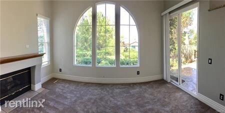 Building Photo - 12 Tivoli Ct