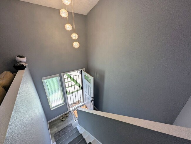 Foto del edificio - 8914 W Encanto Blvd