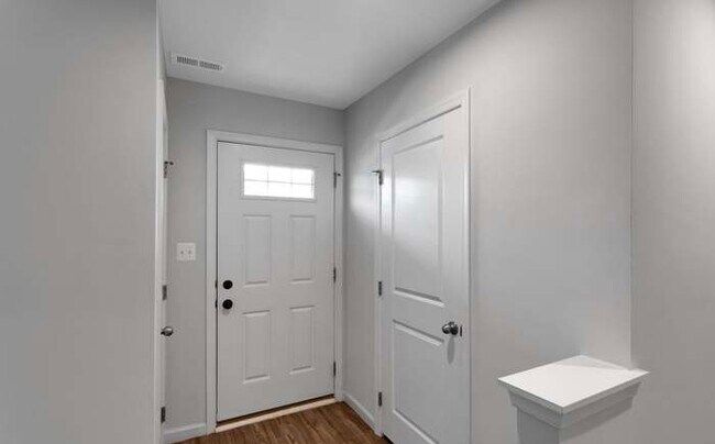 Foto del edificio - 28 Azalea Cir