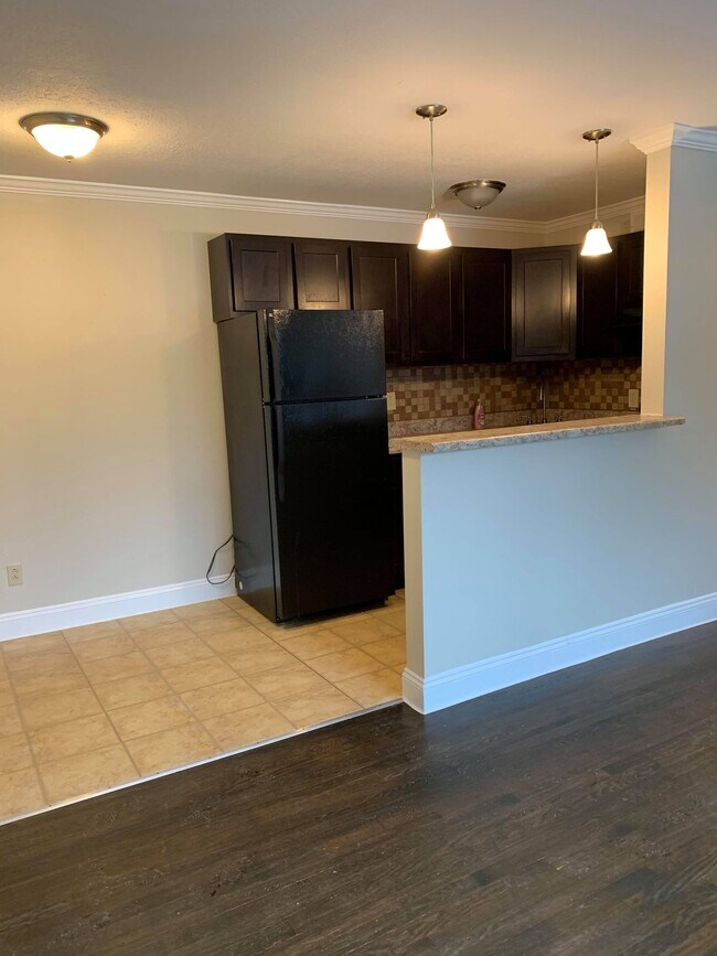 Foto del edificio - 4309 Walker Ln