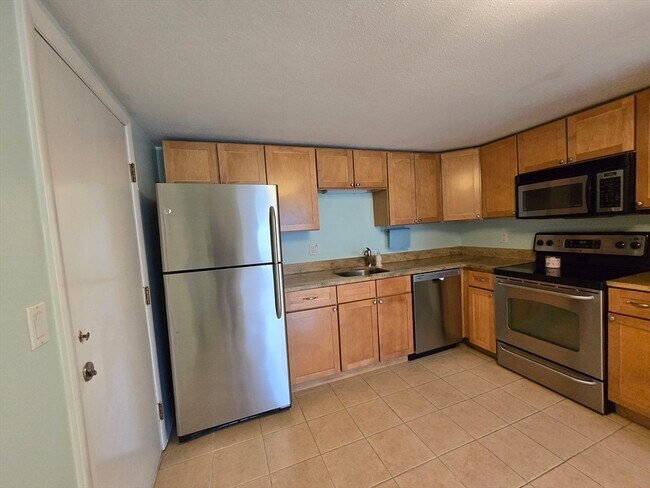 Foto del edificio - 870 Haverhill St