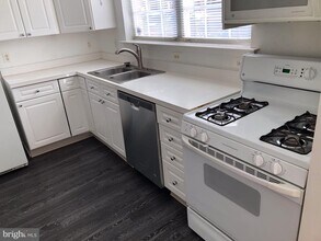 Building Photo - 4200 Mozart Brigade Ln