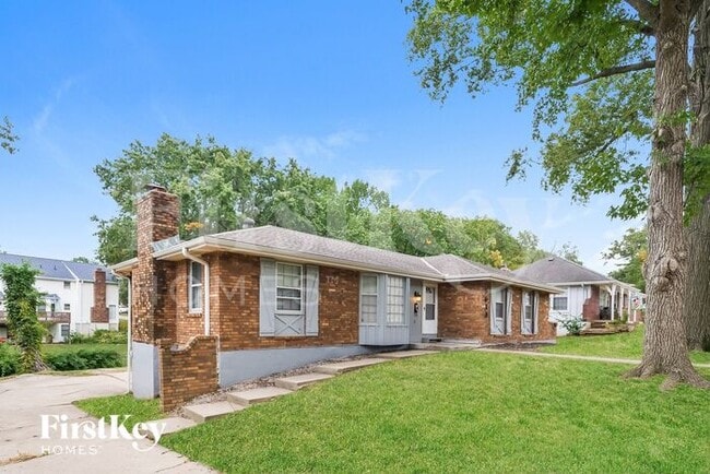 Foto del edificio - 5613 Manning Ave