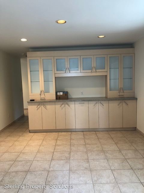 Foto del edificio - 4 br, 3 bath House - 291 Sherman Ave
