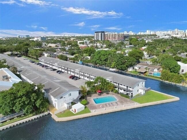 Photo - 1816 E Oakland Park Blvd Apartment