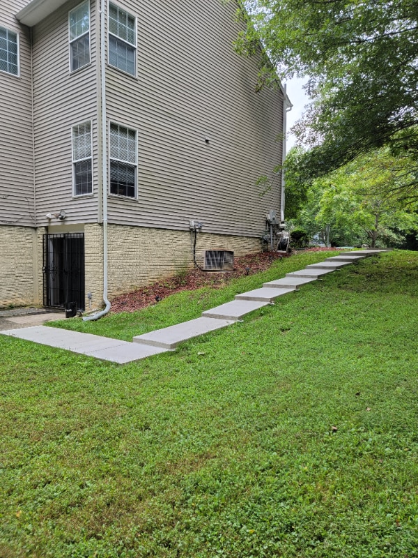 Building Photo - 12813 Dunkirk Dr