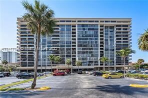 Foto del edificio - 2049 S Ocean Dr