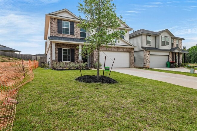 Building Photo - 5872 Strawflower Ln