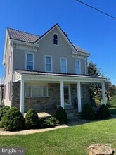 Building Photo - 1350 Delta Rd