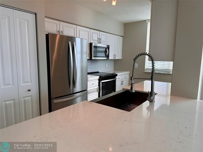 Foto del edificio - 1010 Seminole Dr