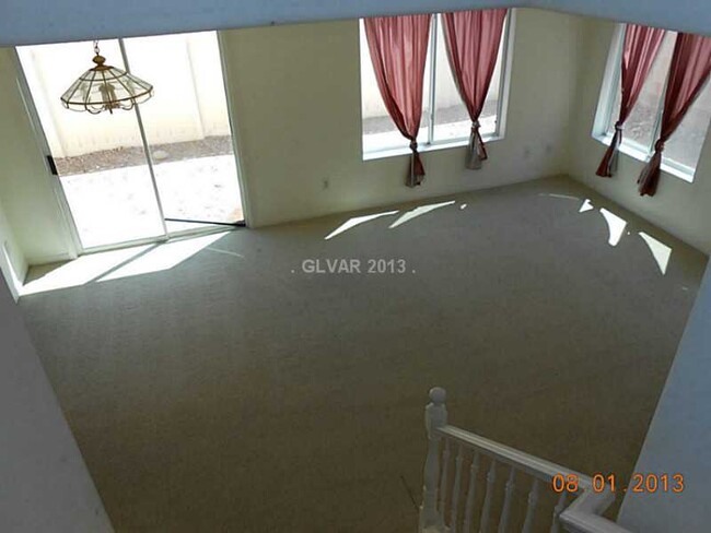 Foto del edificio - 8475 Adams Grove St