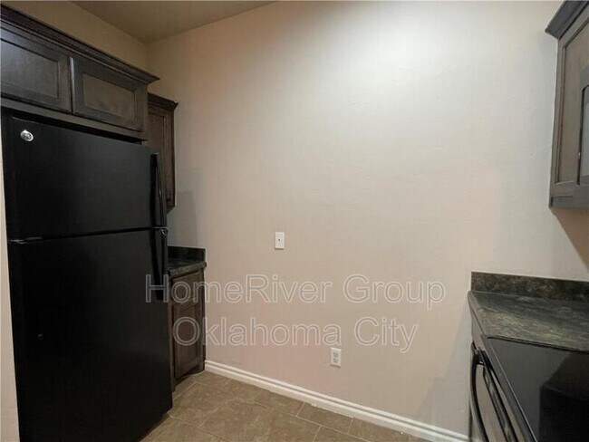 Foto del edificio - 924 SW 92nd St