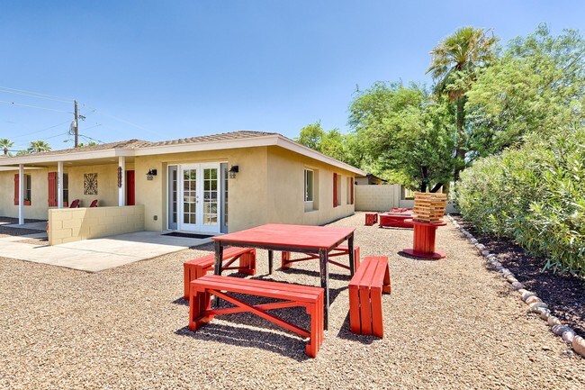 Foto del edificio - 1601 N 13th Ave