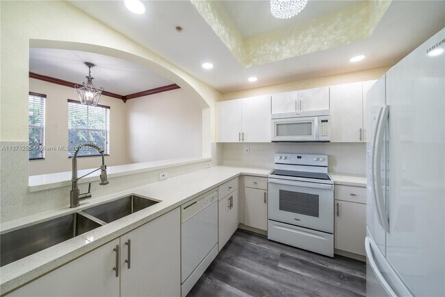 Foto del edificio - 8882 W Flagler St