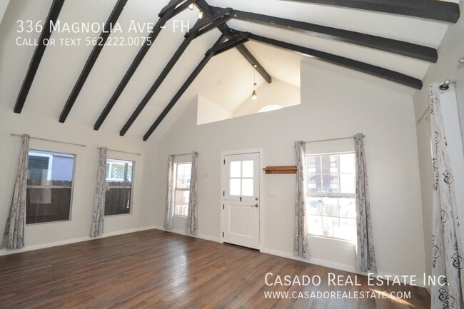 Building Photo - 336 Magnolia Ave