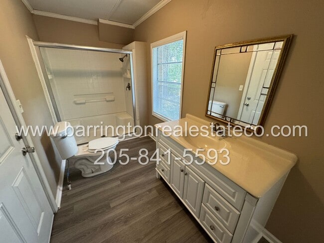 Building Photo - 310 Lullaby Ln