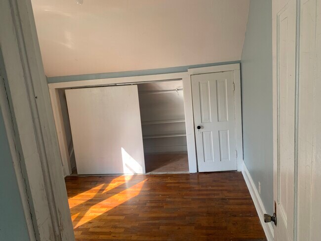 Foto del edificio - 264-212 12th St NW