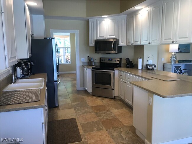 Building Photo - 15362 Scrub Jay Ln