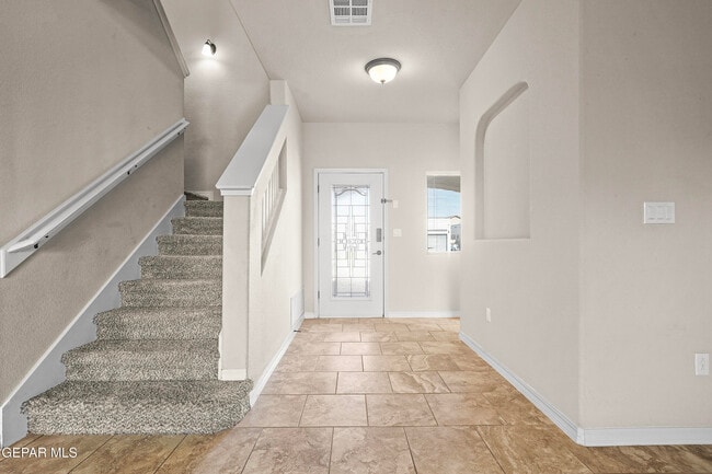 Building Photo - 14252 Earl Chokiski