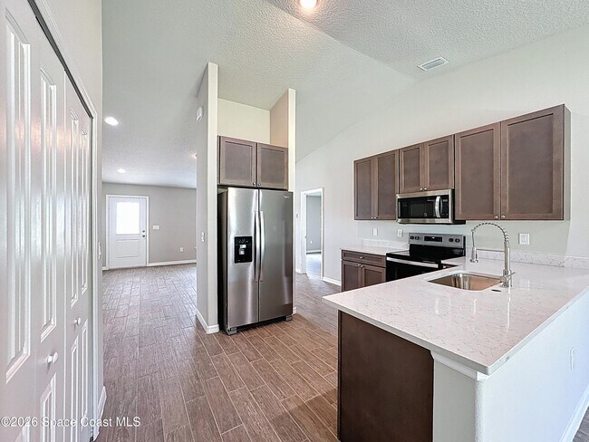 Foto del edificio - 1101 San Filippo Dr SE