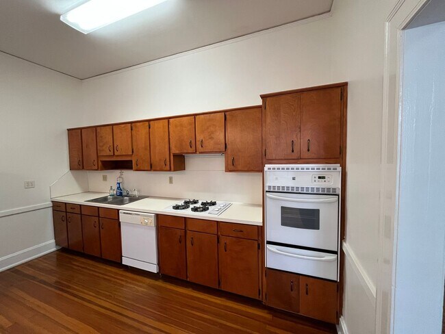 Building Photo - Stark Avenue 1310(2)