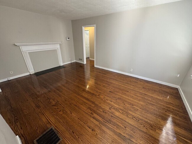 Building Photo - Birmingham/East Lake