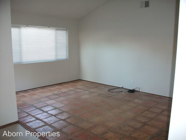 Building Photo - 2653 Autumnvale Dr