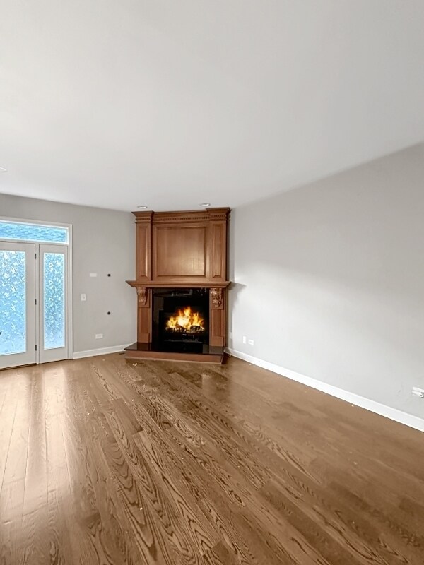 Building Photo - 4208 W Thorndale Ave