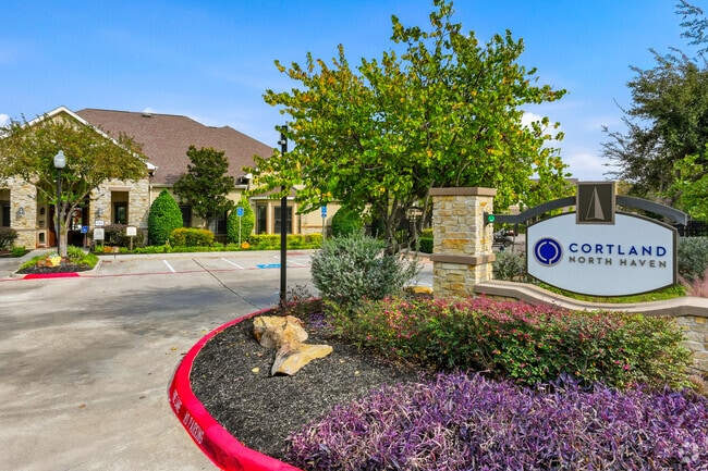 Signage - Cortland North Haven