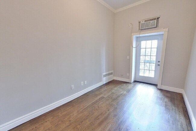 Foto del edificio - 232 E 14th St