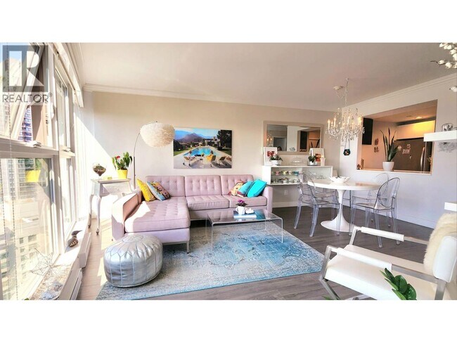 Photo du bâtiment - 1323 Homer St