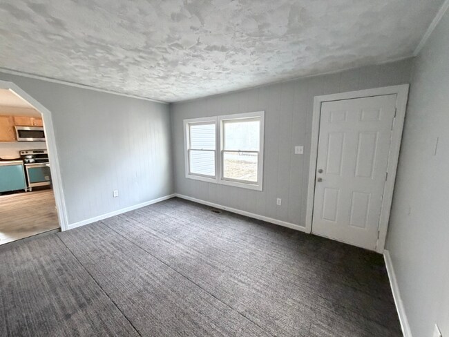 Foto del edificio - 205 Alesa Dr