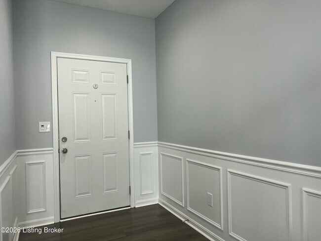Foto del edificio - 5057 Tealwood Dr