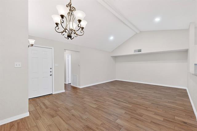 Foto del edificio - 4629 Chapman St