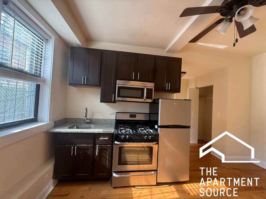 Foto principal - 4737 N Hermitage Ave