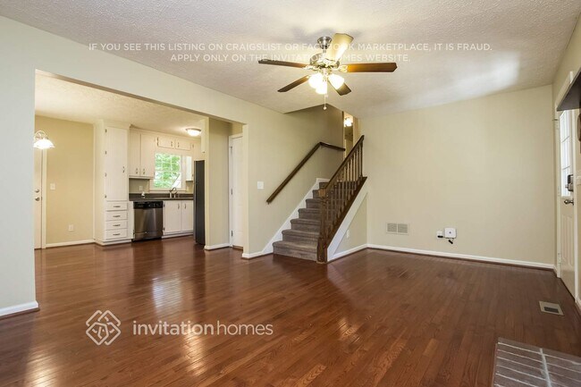 Foto del edificio - 3808 Mountain View Rd NW