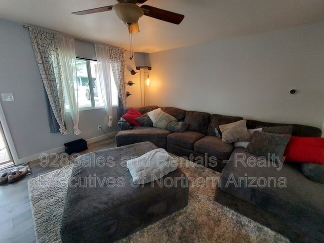 Photo - 4885 E Tomahawk Dr House