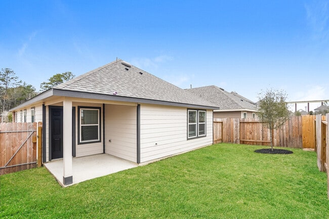 Building Photo - 2739 Atlas Dr