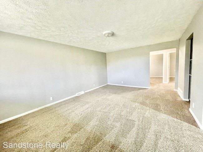 Foto del edificio - 3 br, 1 bath House - 2135 Reeves