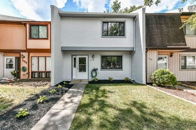Photo - 1179 Dublin Pl House