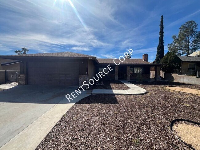 Building Photo - 928 Windy Pass